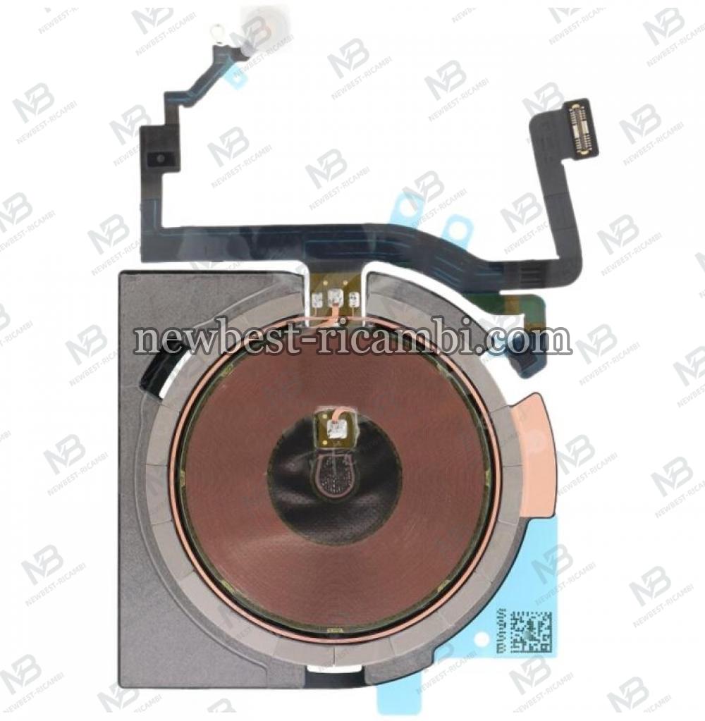 iPhone 15 Flex Wireless Charge 